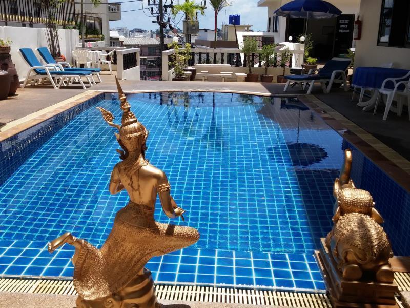 Blue Sky Residence Patong Ngoại thất bức ảnh