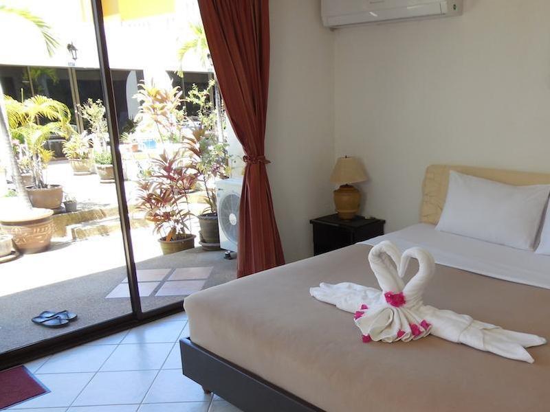 Blue Sky Residence Patong Ngoại thất bức ảnh
