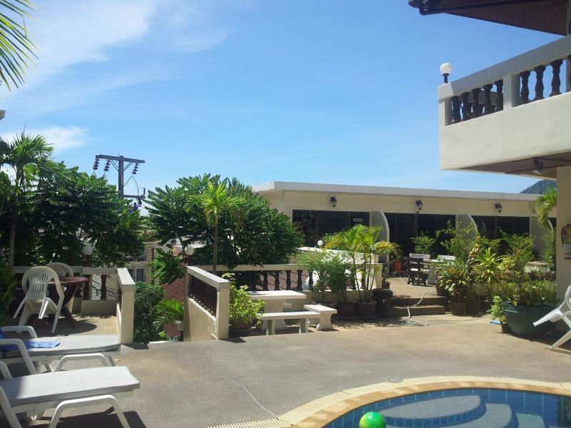 Blue Sky Residence Patong Ngoại thất bức ảnh