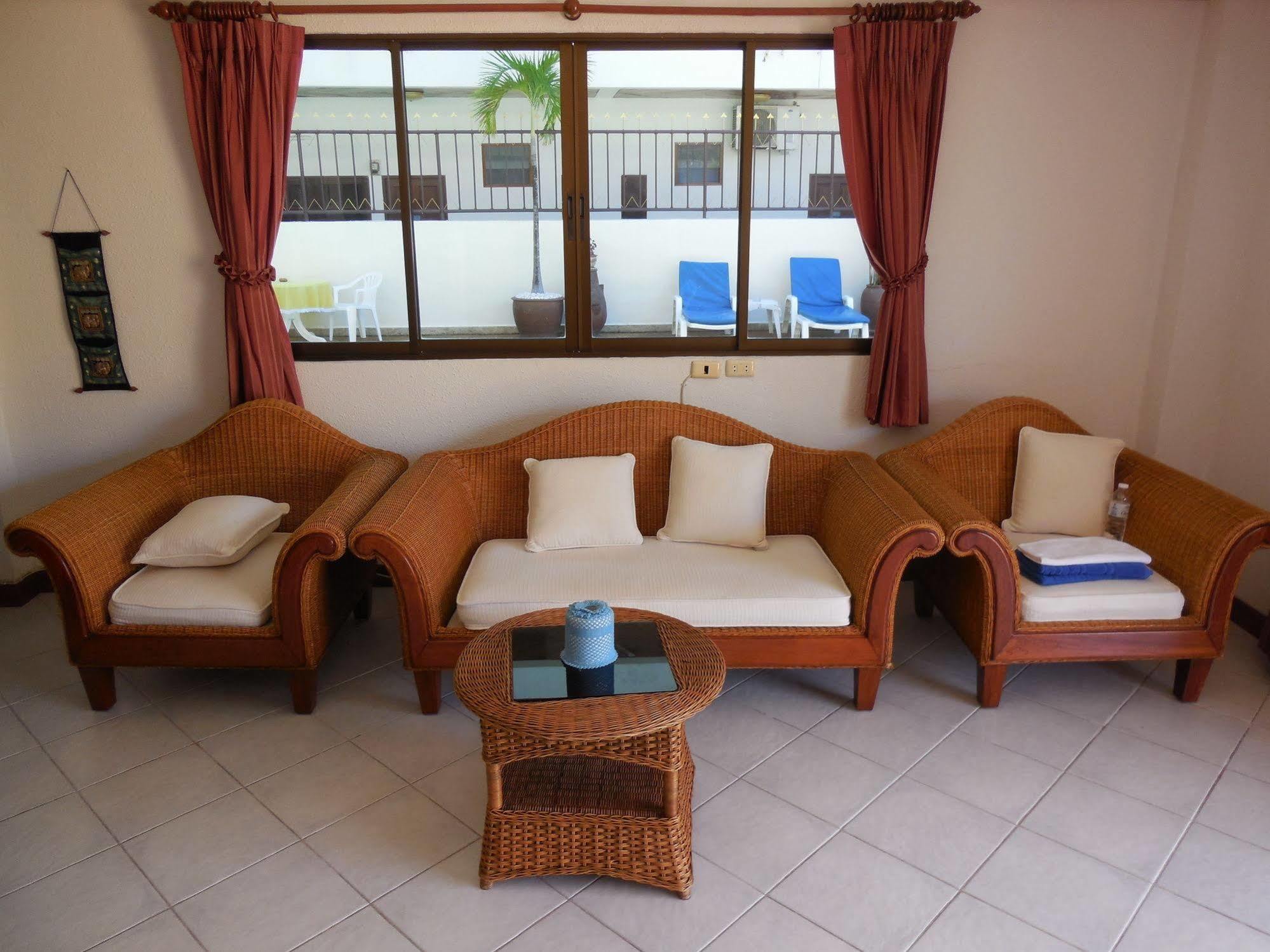 Blue Sky Residence Patong Ngoại thất bức ảnh