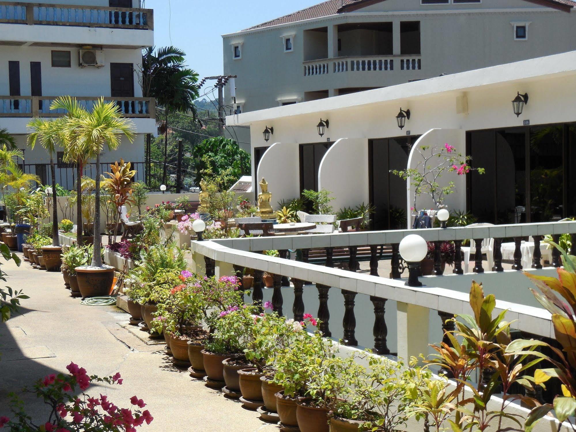 Blue Sky Residence Patong Ngoại thất bức ảnh