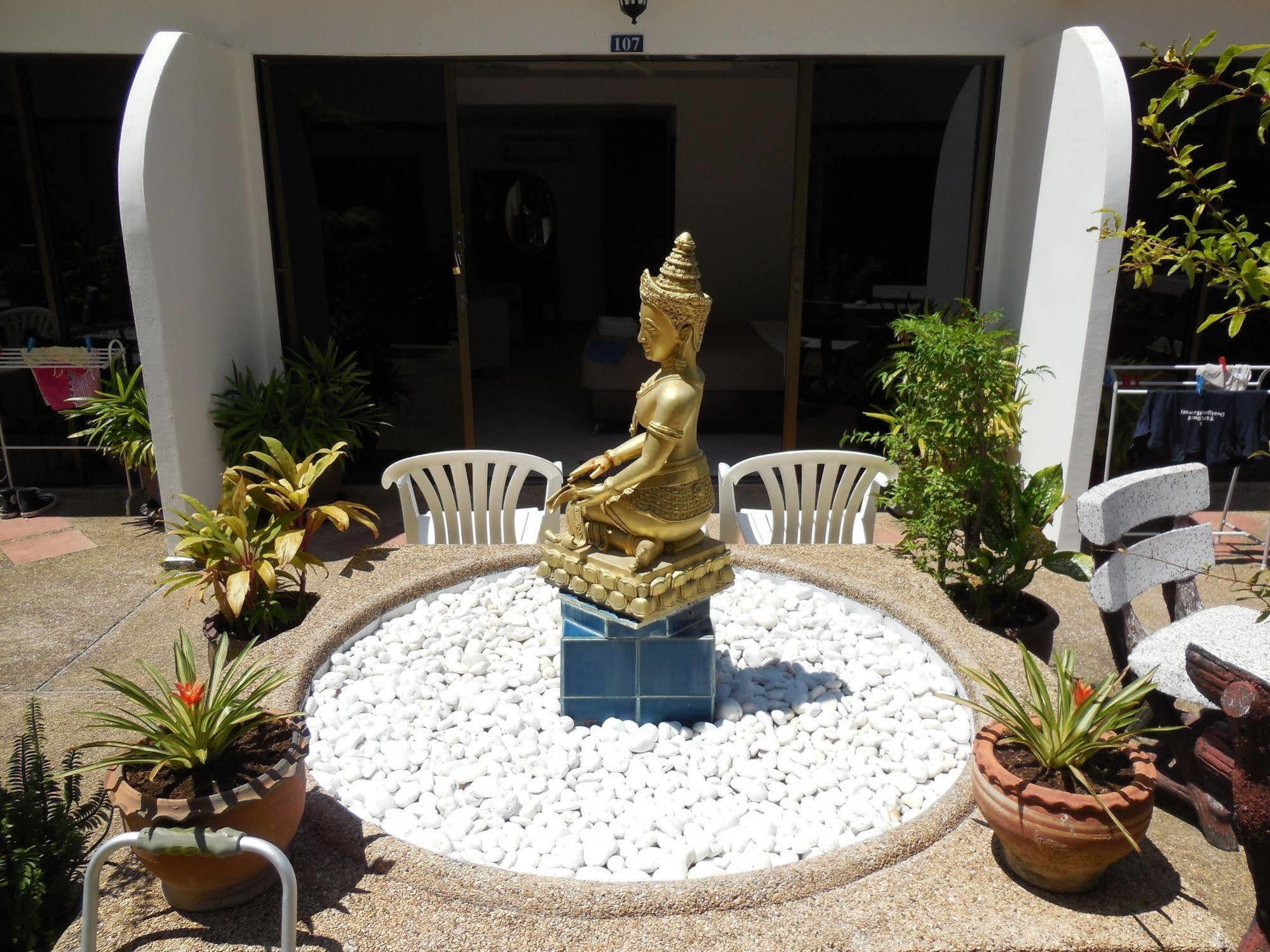 Blue Sky Residence Patong Ngoại thất bức ảnh